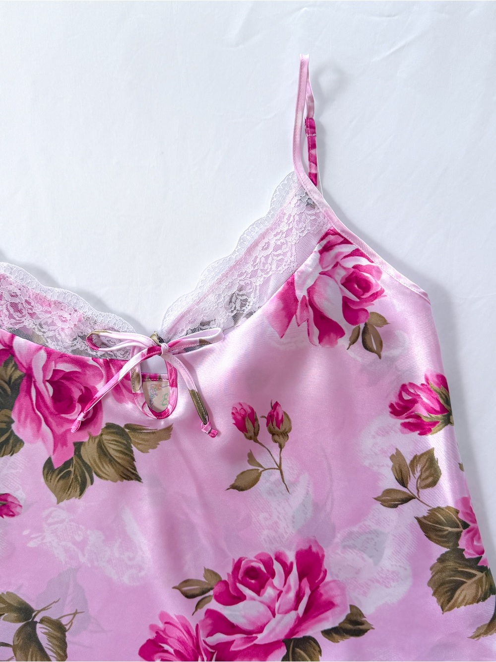 Vintage 90s Pink Floral Lace Trimmed Camisole - Picture 6 of 7